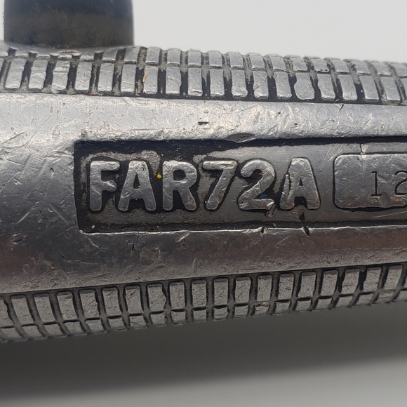 Snap On Tool 3/8" Air Rachet FAR72A - Picture 3 of 6